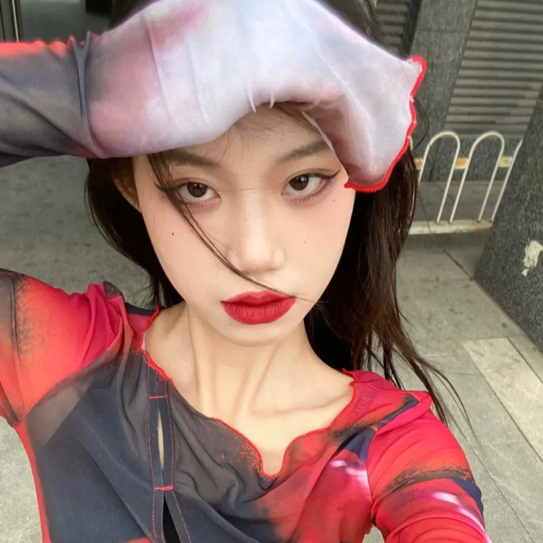 另一个女人